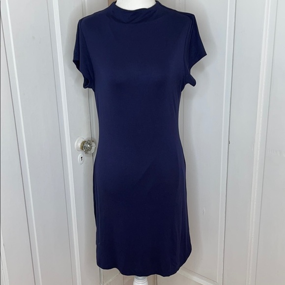 STELLA LUCE•T-SHIRT•DRESS - Picture 1 of 7